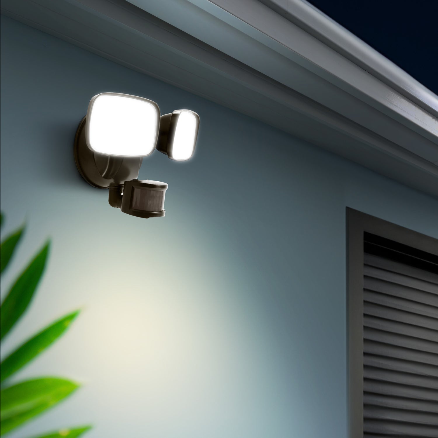 28W Bronze Outdoor Integrated LED Flood Light with Motion Sensor