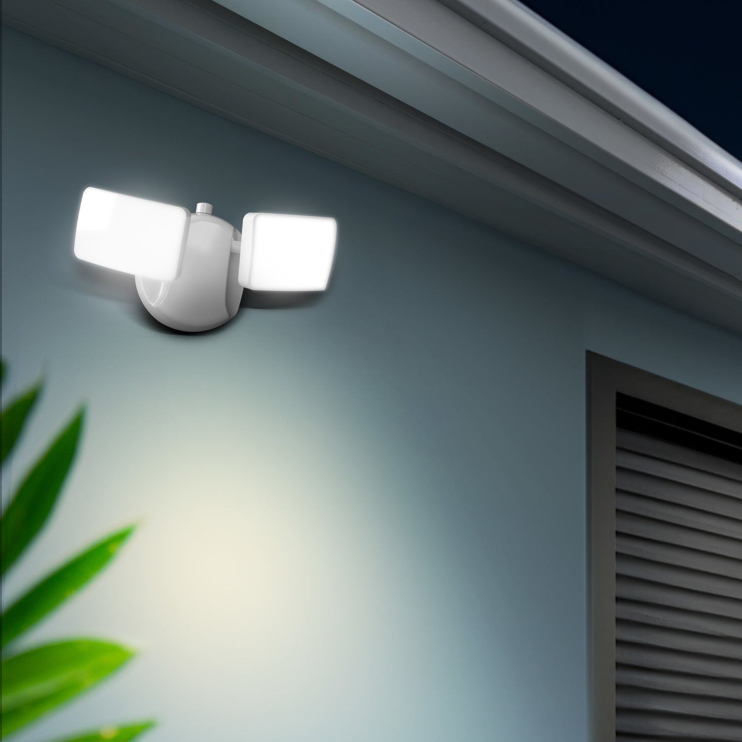 28W Daylight (5000K) Dusk to Dawn Photocell Sensor Outdoor Integrated LED Security Dual Head Flood Area Light