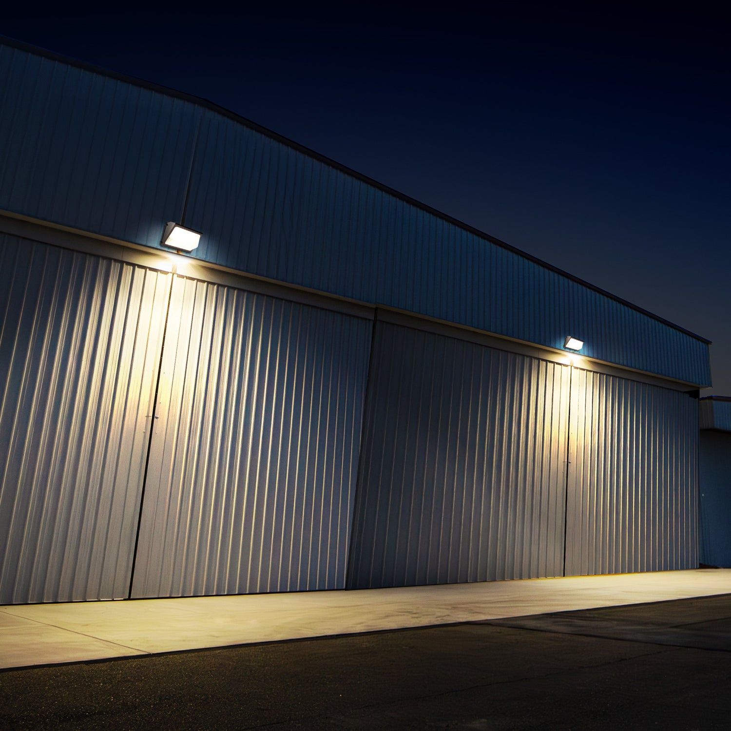 8000/6000/4000 Lumens Adjustable White Commercial Wall Pack Light