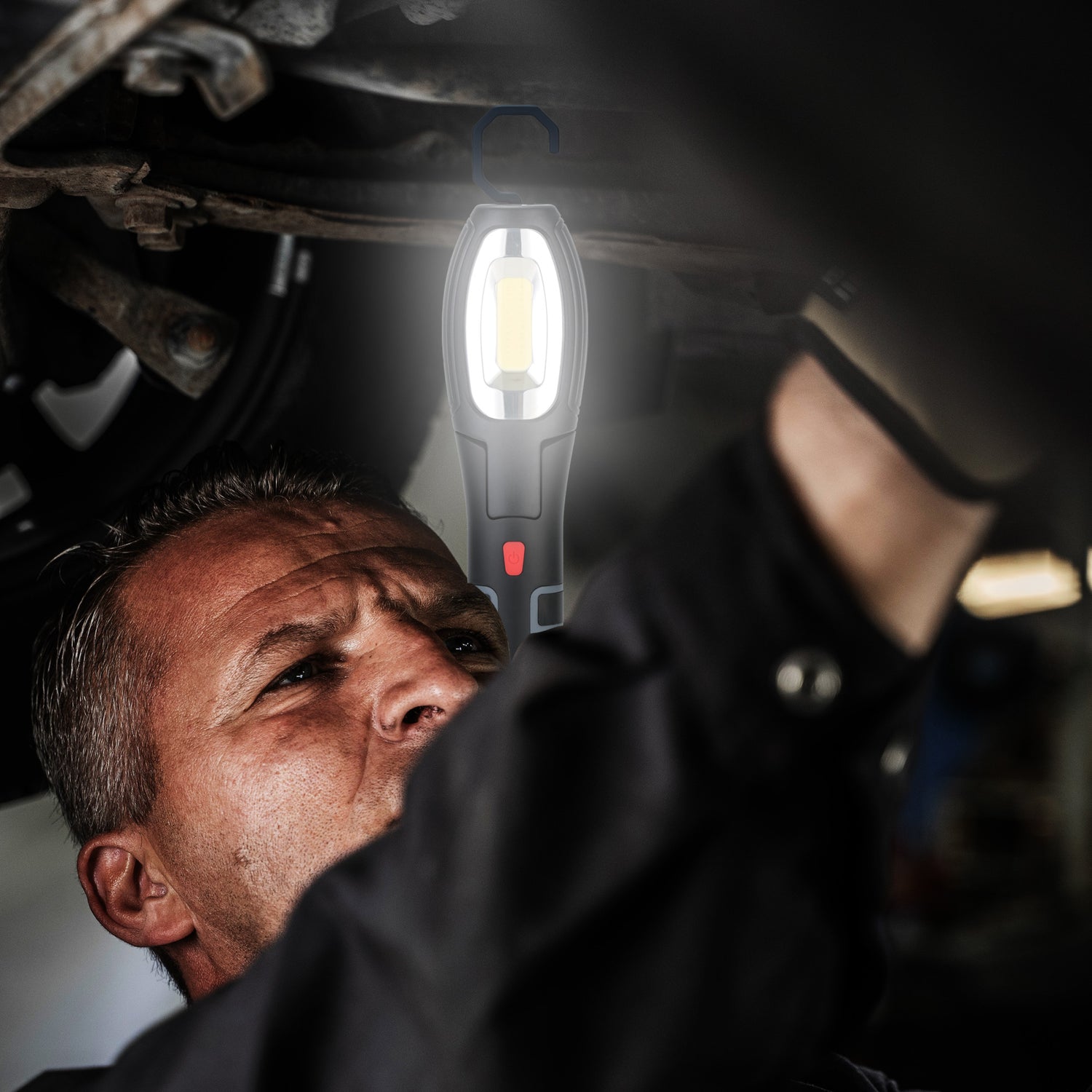 500 Lumens Adjustable Handheld LED Worklight