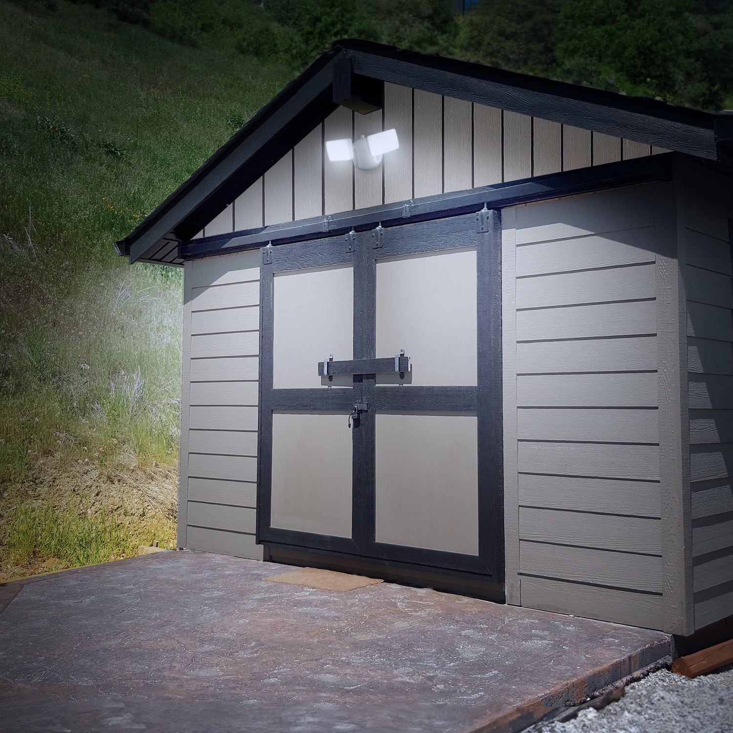 28W Daylight (5000K) Dusk to Dawn Photocell Sensor Outdoor Integrated LED Security Dual Head Flood Area Light