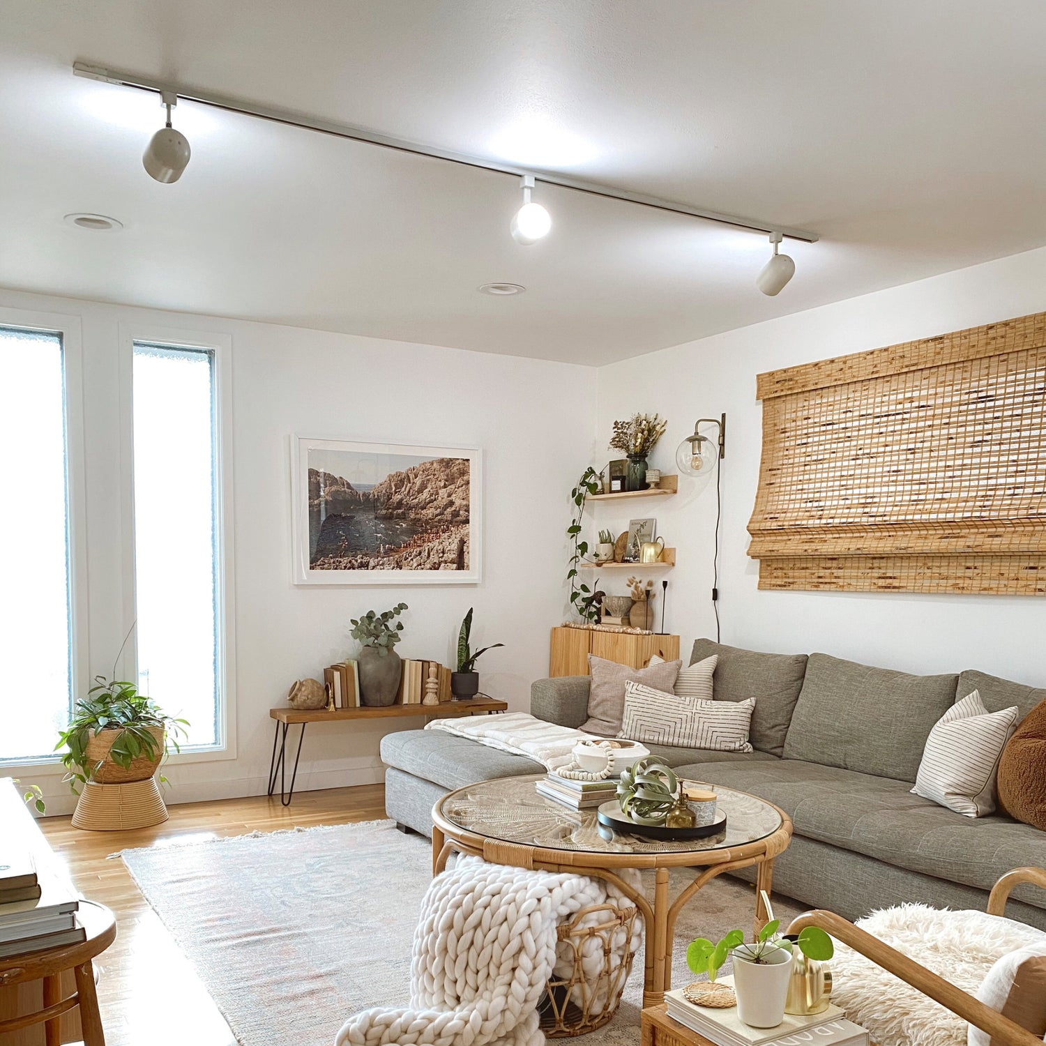 9W (60W Replacement) Soft White (2700K) E26 Base A19 LED Alexa Google Smart Wi-Fi Bulb