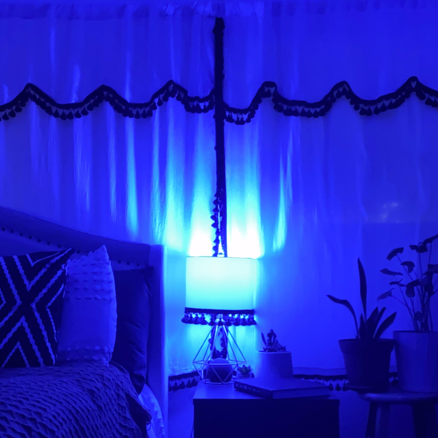 17.7W (100W Replacement) RGBW A21 (E26 Base) Dimmable Alexa Google Smart Wi-Fi LED Bulb