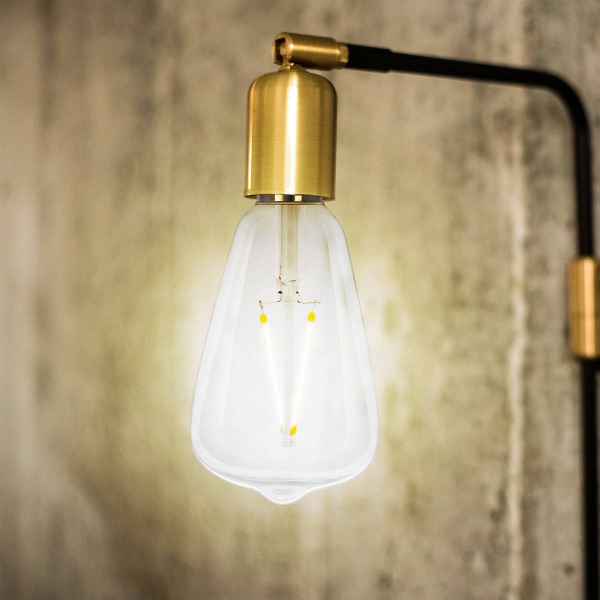 5.5W (60W Replacement) ST15 E26 Dimmable Straight Filament Clear Glass Vintage Edison LED Light Bulb, Soft White