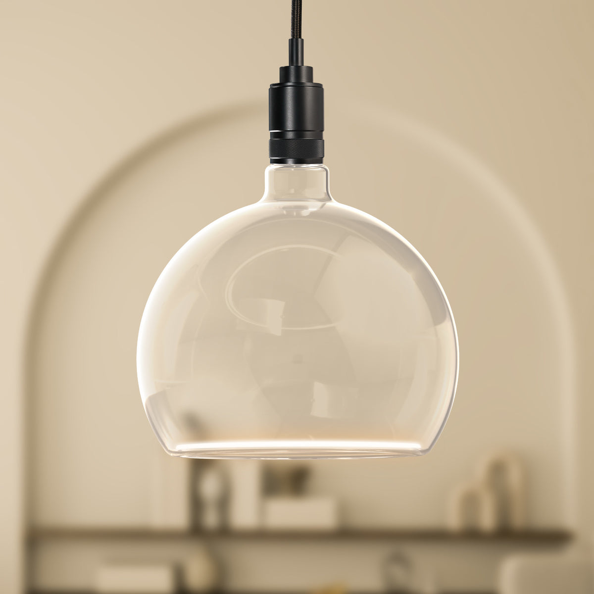 5.5W Soft White (2700K) Clear Globe White Filament LED Bulb