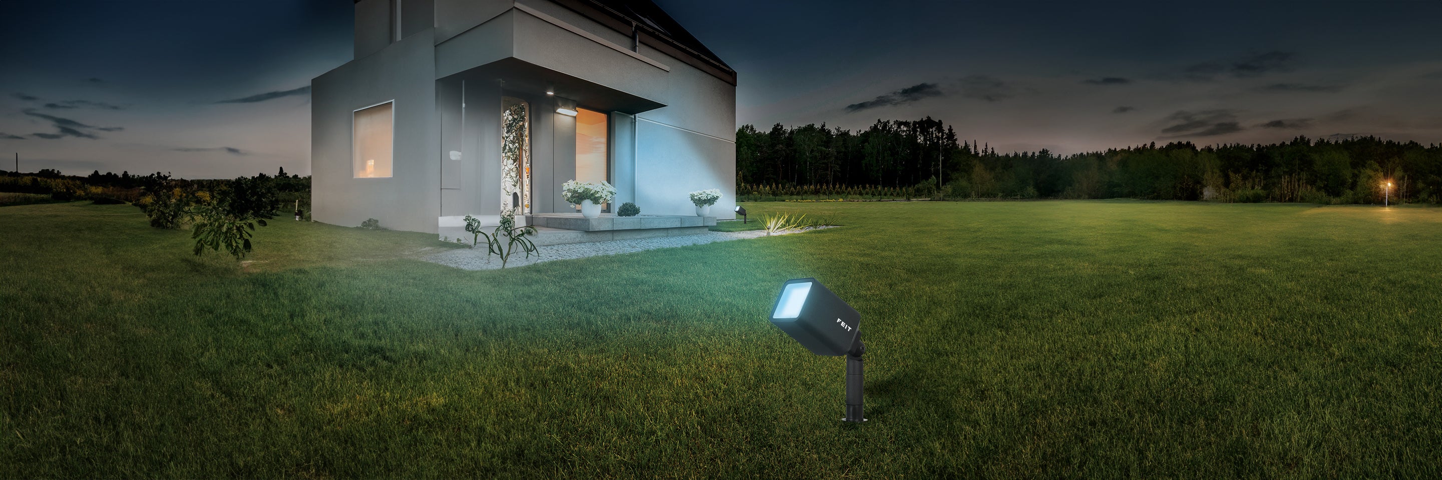 Smart Landscape Lighting - Feit Electric