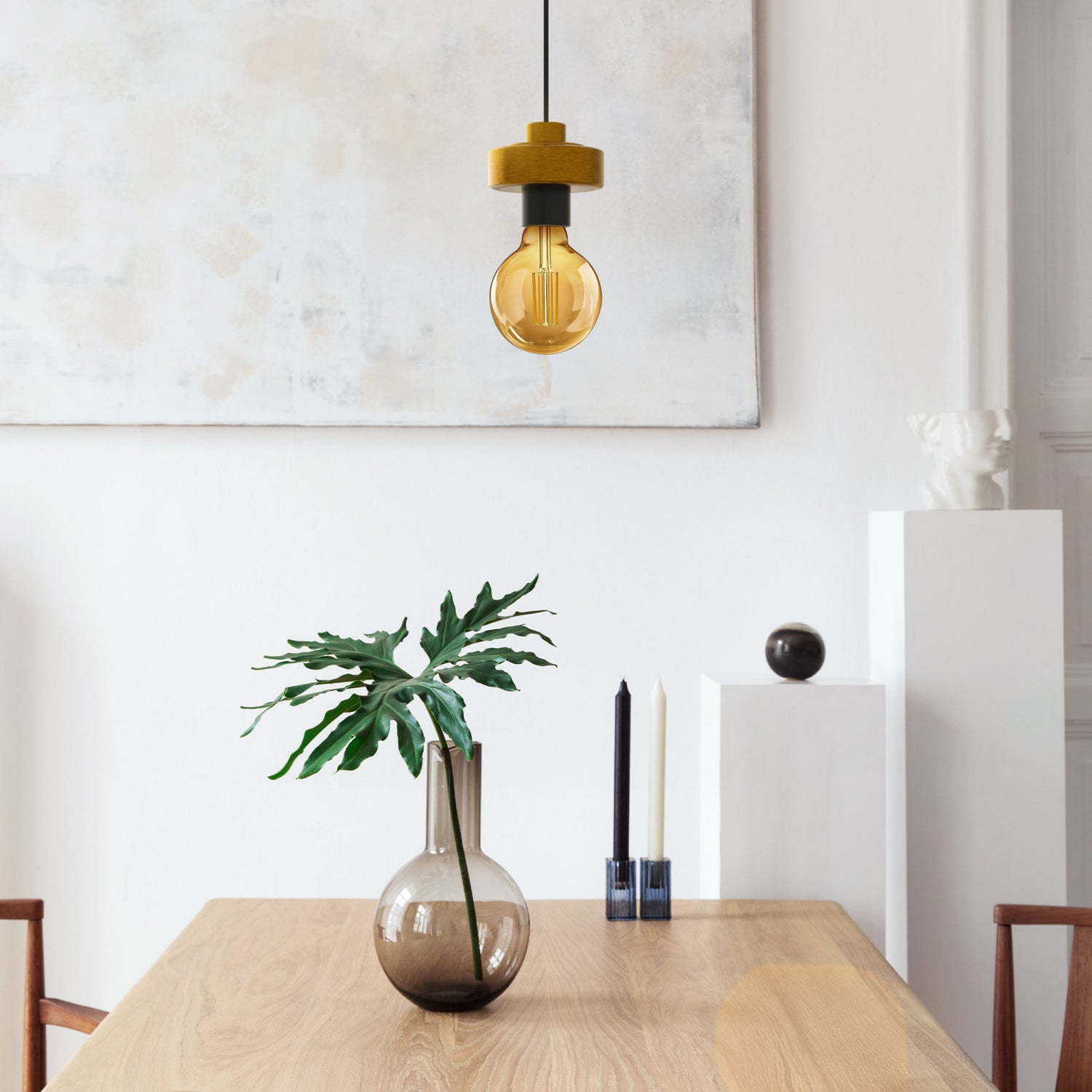 5.5W (60W Replacement) G30 E26 Cage Filament Amber Glass Vintage Edison LED Light Bulb, Warm Light