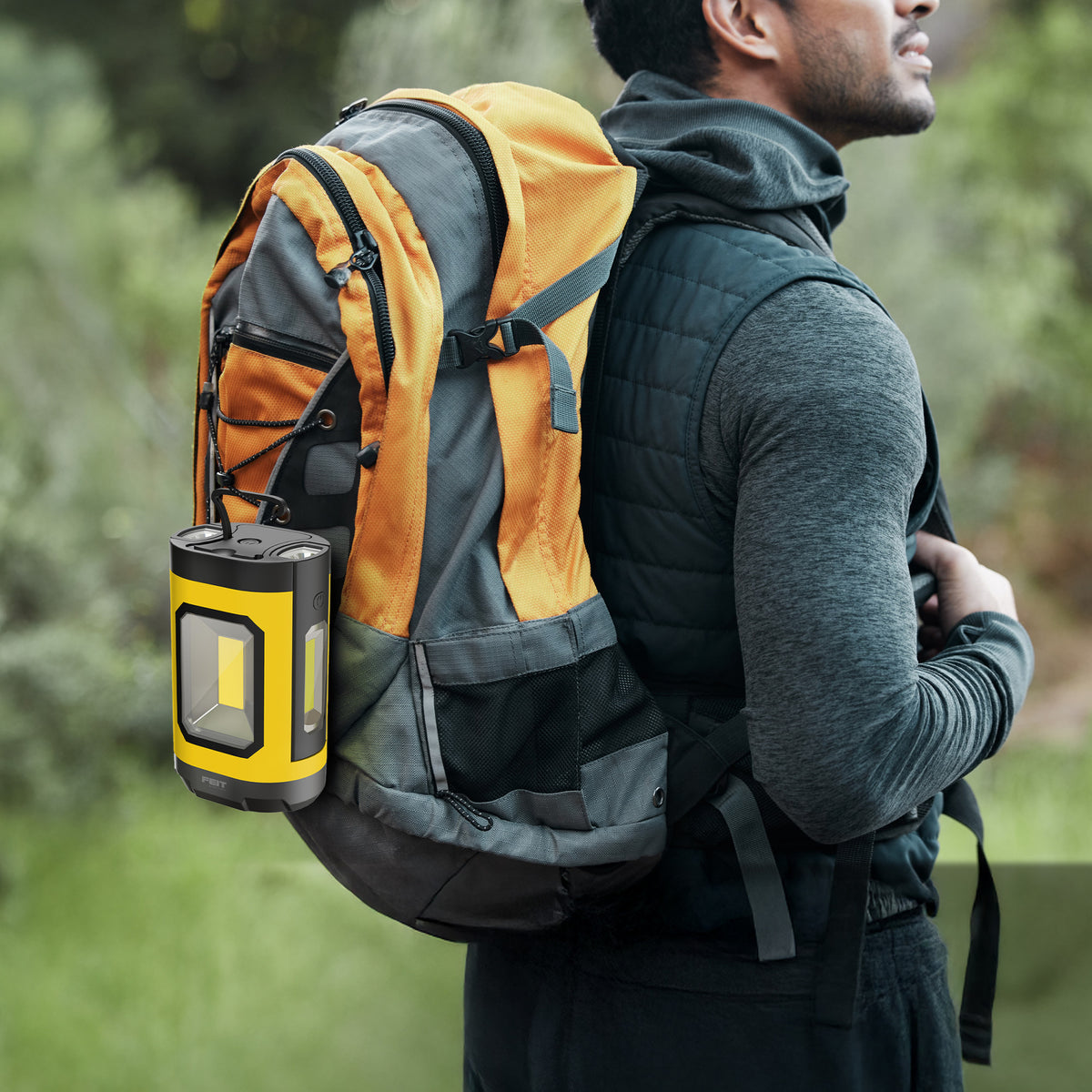 1000 Lumens Portable LED Lantern