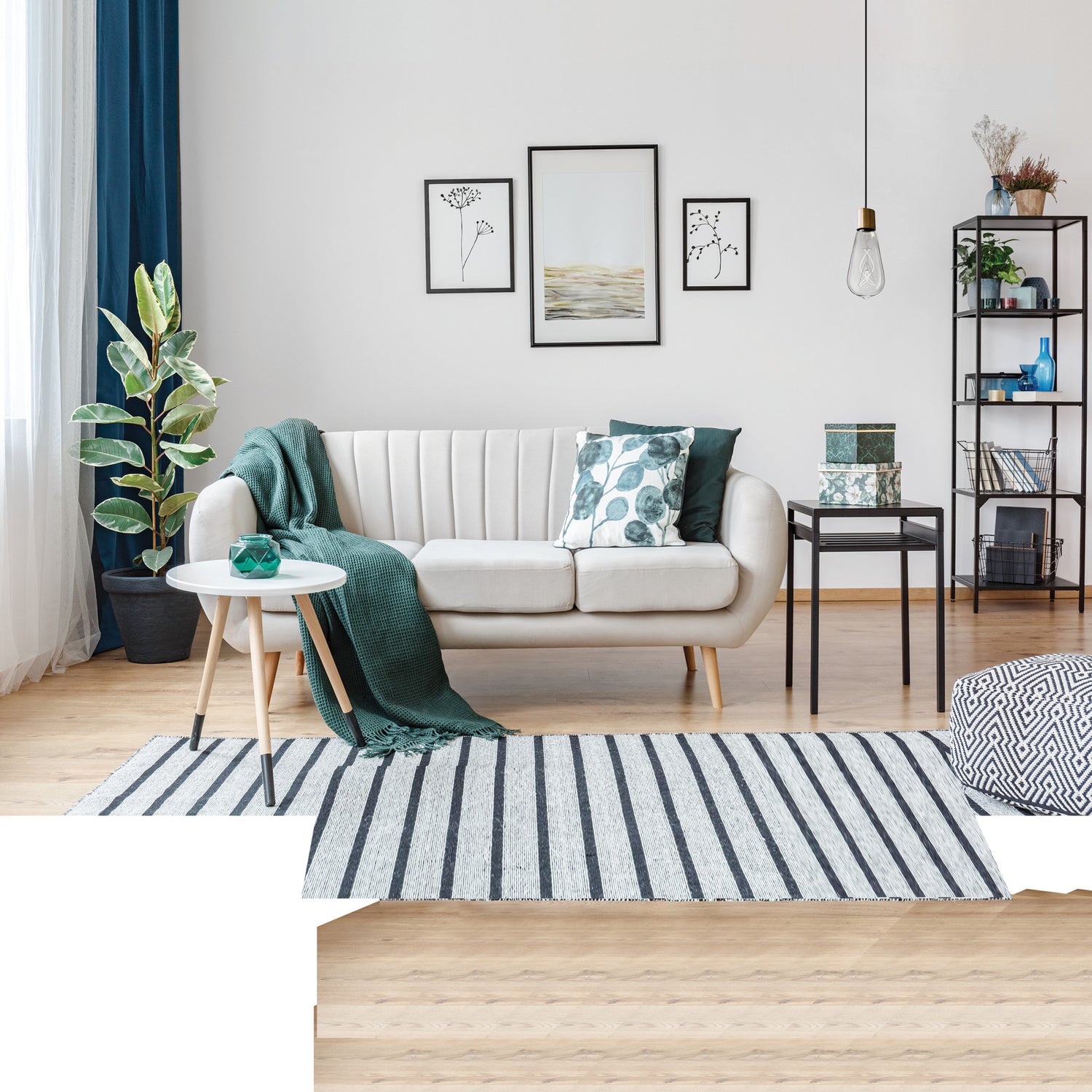 8.2W (60W Equivalent) Daylight (5000K) ST19 Shape (E26 Base) LED Designer White Filament Bulb