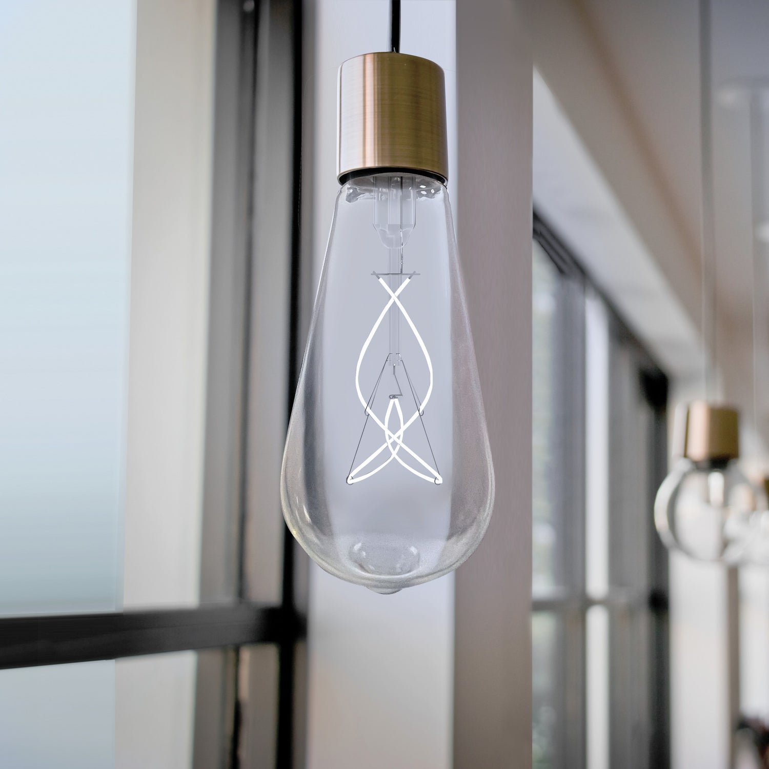 8.2W (60W Equivalent) Daylight (5000K) ST19 Shape (E26 Base) LED Designer White Filament Bulb