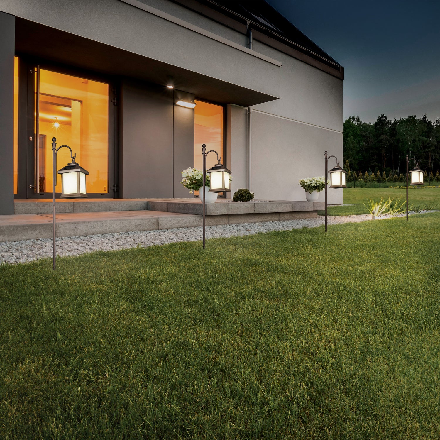 4 ft. OneSync Landscape Bronze Shepherd's Hook