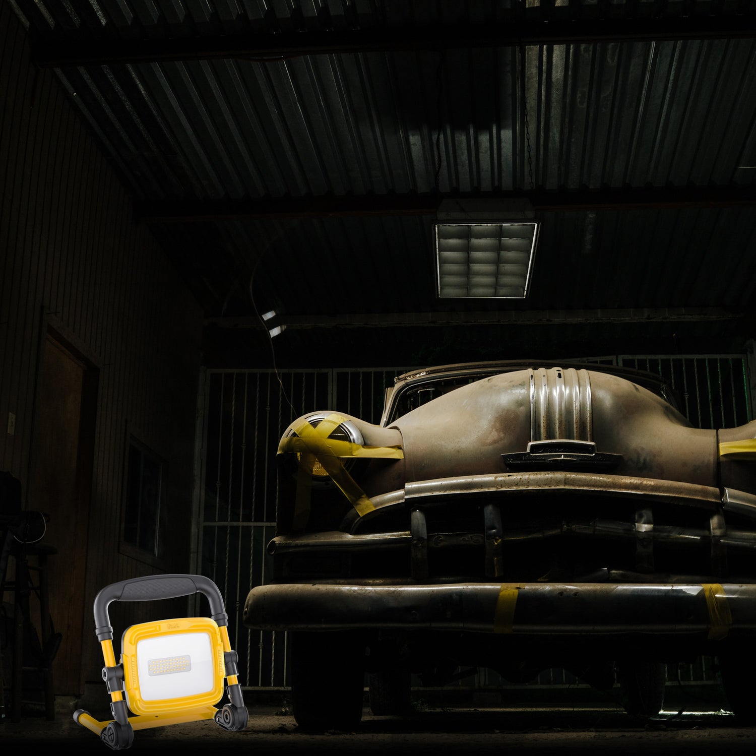 3000 Lumens Plug-in LED Worklight - Feit Electric