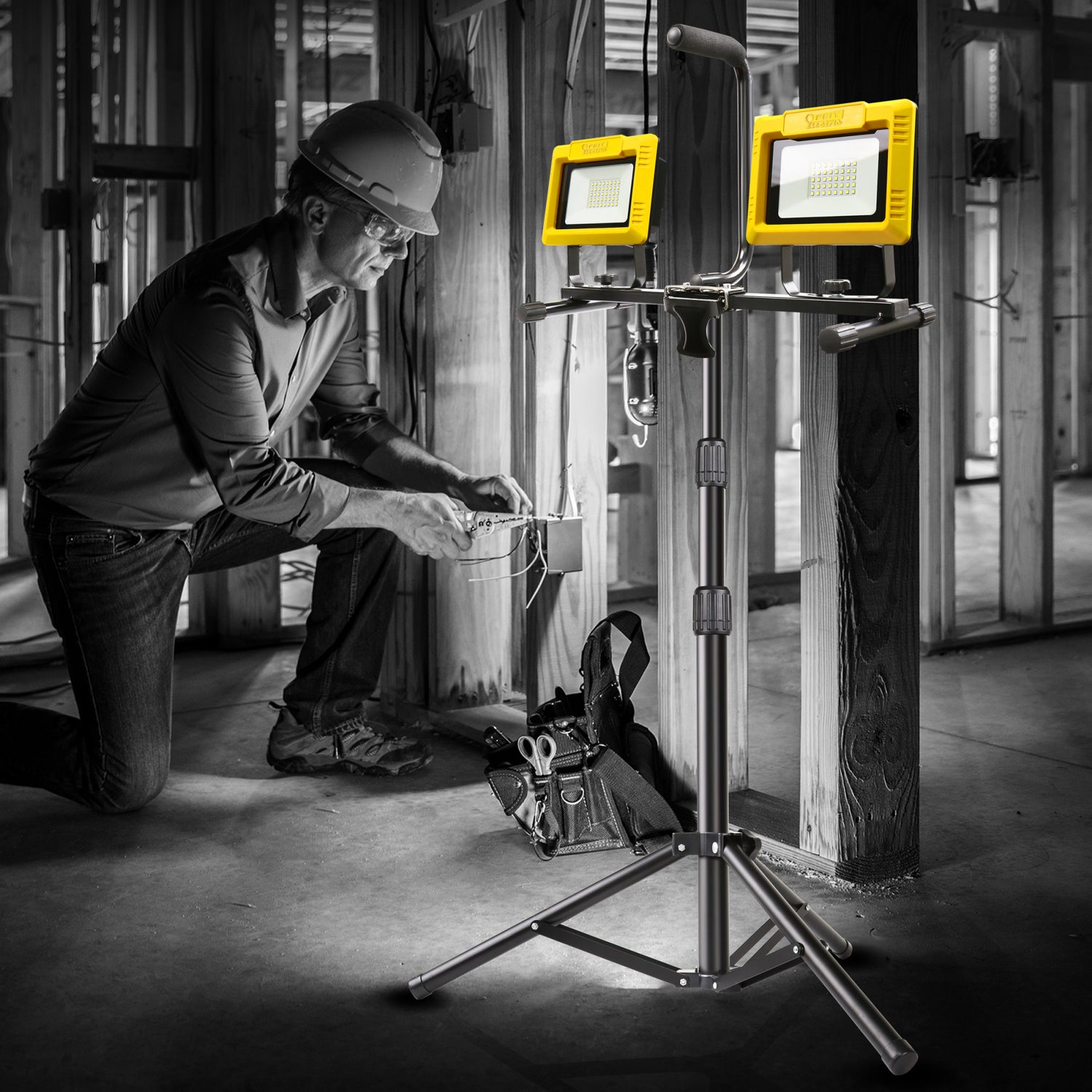 6000 Lumens Plug-in LED Work Light With Tripod